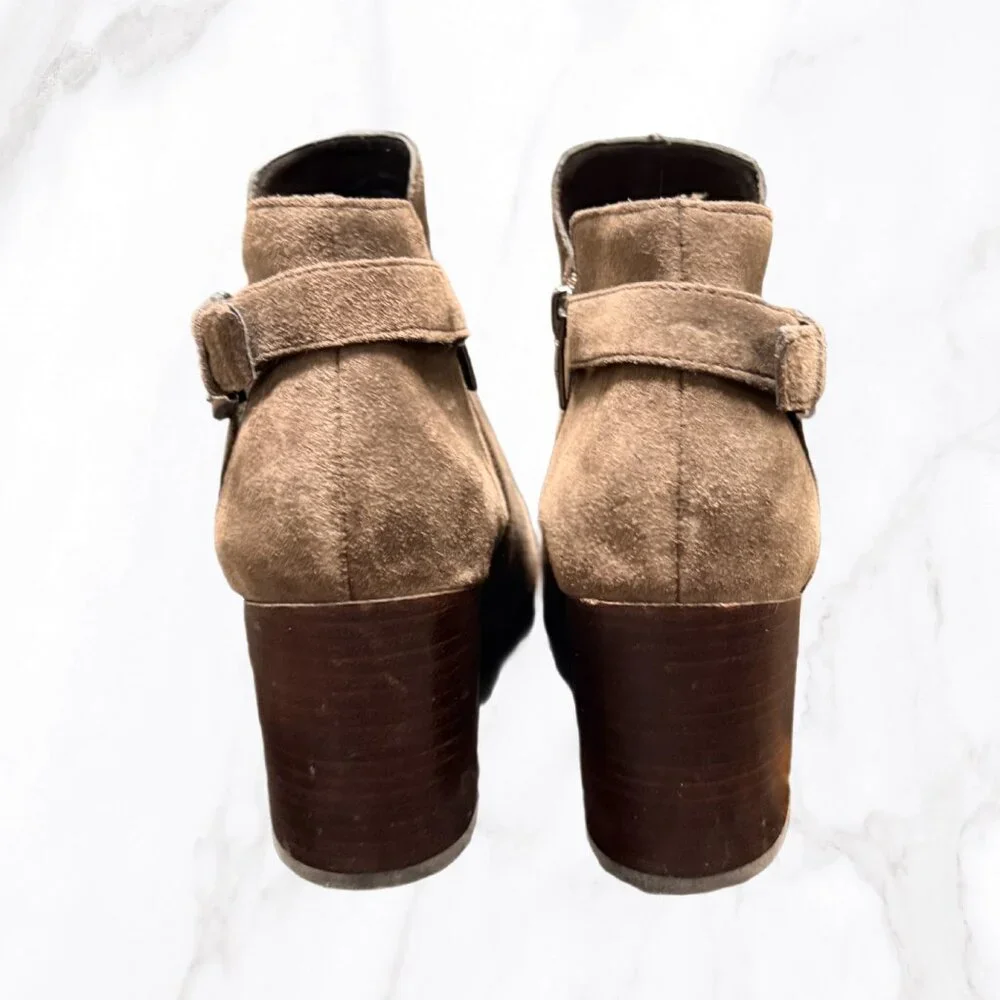 Marc Fisher‎ Taupe Suede Omvandy Ankle Bootie, Size 7.5